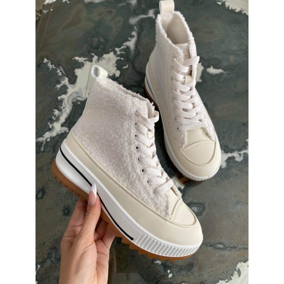 Sko Deluxe Clothing | Brielle Sneakers Beige