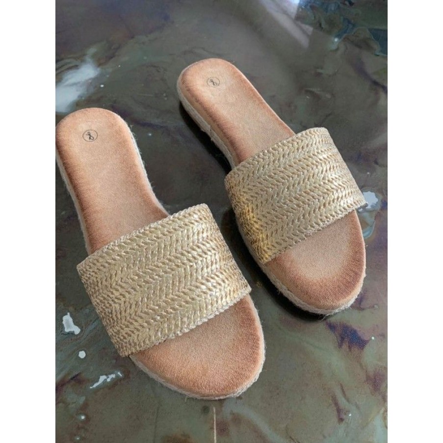 Sko Deluxe Clothing | Amna Slippers Gold Bl333